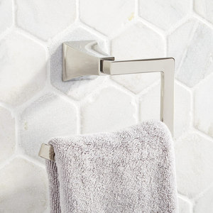 SHVLTRPN Vilamonte Towel Ring Bathroom Accessory - Polished Nickel SHVLTRPN Vilamonte Towel Ring Bathroom Accessory - Polished Nickel